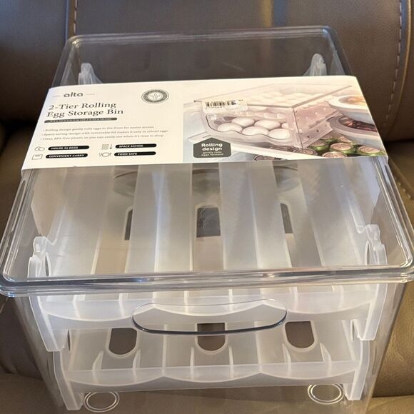 Egg Storage Bin with Rolling Design Holds 36 Eggs - Picture 2 of 7